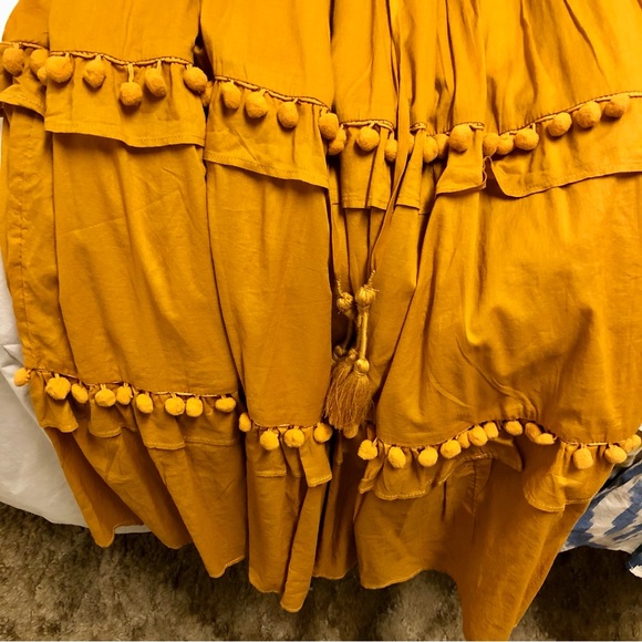 NWT J crew Point Sur Pom Pom Midi Dress - Picture 9 of 10